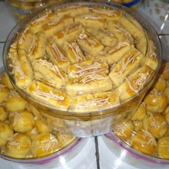 

kue kering lebaran 1 paket isi 4 toples