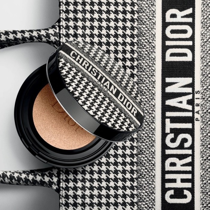 Dior Forever Couture Perfect Cushion-New Look Limted Edition 14g