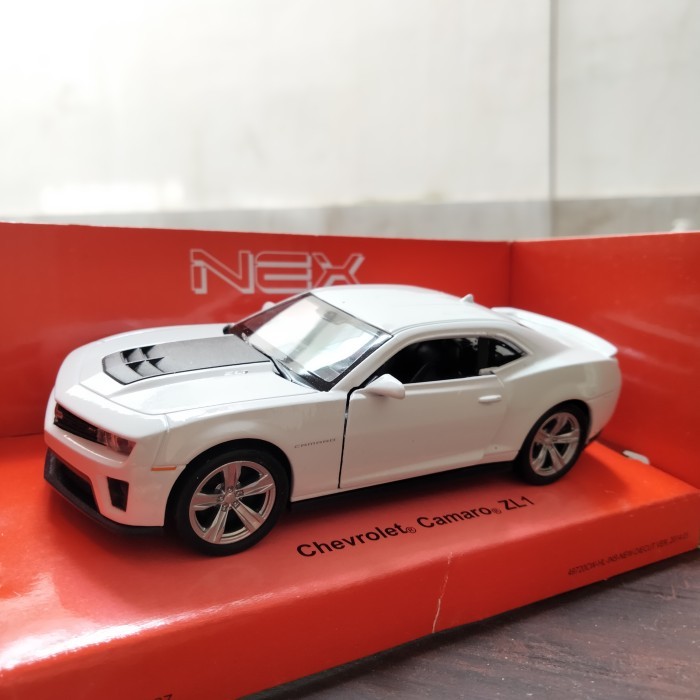 [ARC] die cast Welly Nex Chevrolet Camaro ZL 1