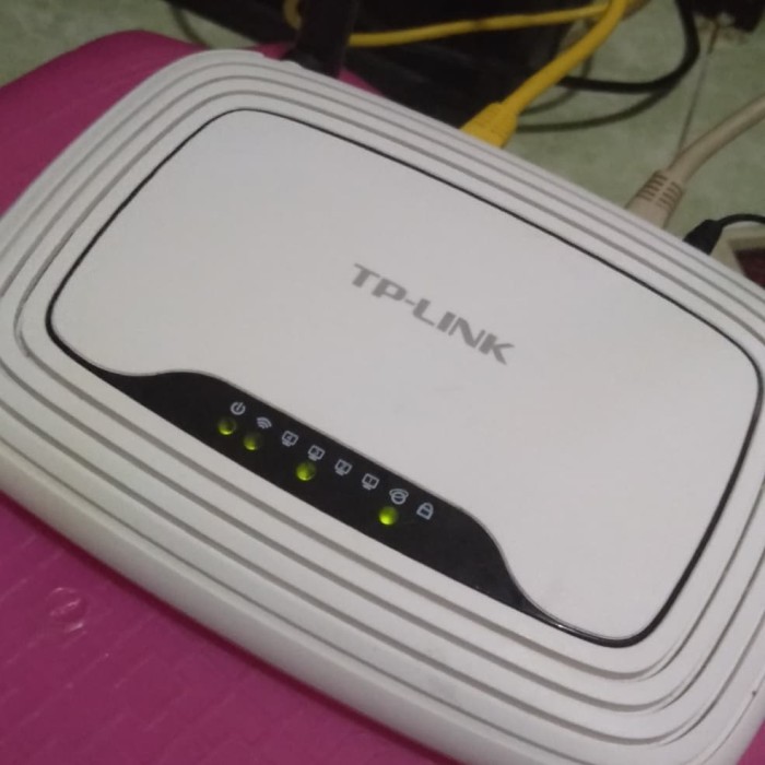 TP-LINK TL-WR841N WIRELESS N ROUTER