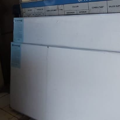 

whiteboard gantung 90 x 180 cm nonmagnet