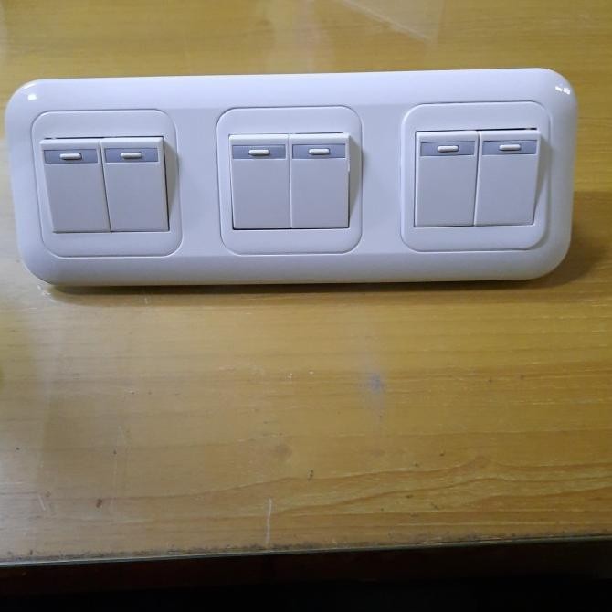 Sale Saklar Seri 3Gang Panasonic