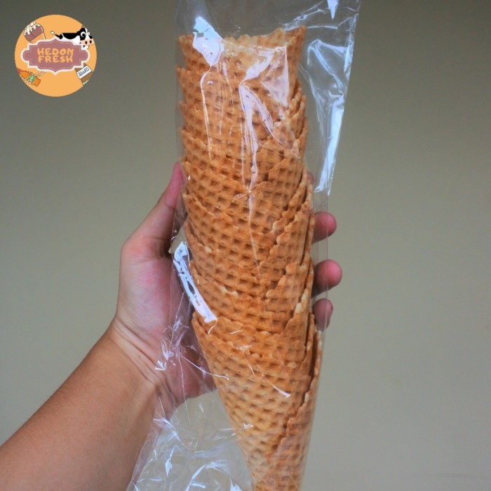 

CONE WAFFLE ICE CREAM UKURAN BESAR (CONE MIXUE)