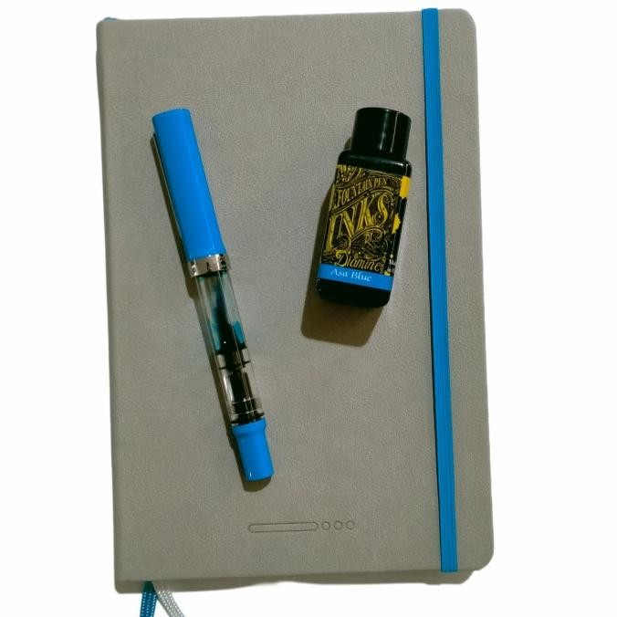 

TWSBI DIAMINE TOMOE RIVER NOTEBOOK - FOUNTAIN PEN STARTER KIT