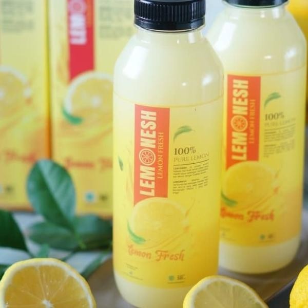 

Ari Lemon Lemoneh Lemon Pure Lemon