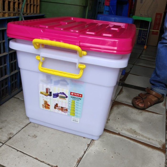 BOX CONTAINER WAGON LION STAR 82 LITER
