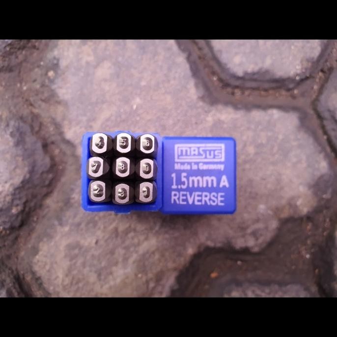 

BEST KETOK ANGKA TERBALIK (0-9) 1.5 MM STAMP PUNCH REVERSE 1,5MM MASUS