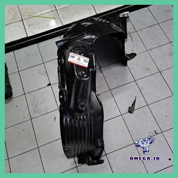 LINER FENDER XPANDER KIRI / KANAN