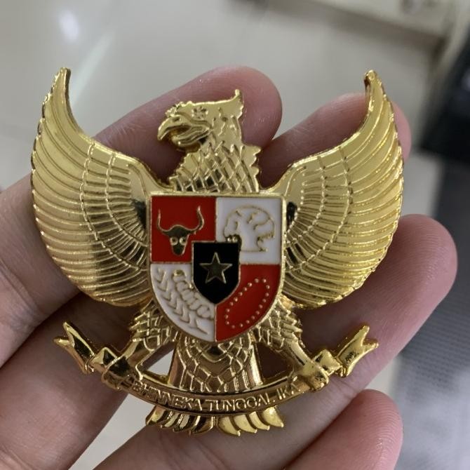 Sale Pin Garuda Kuningan Cor 5 Cm Magnet Terbaru