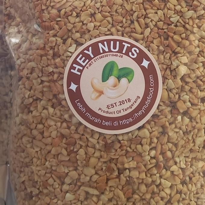 

Kacang Mede Panggang 1kg Menir BB1 ( butiran 2-3 mm ) Matang MRS02
