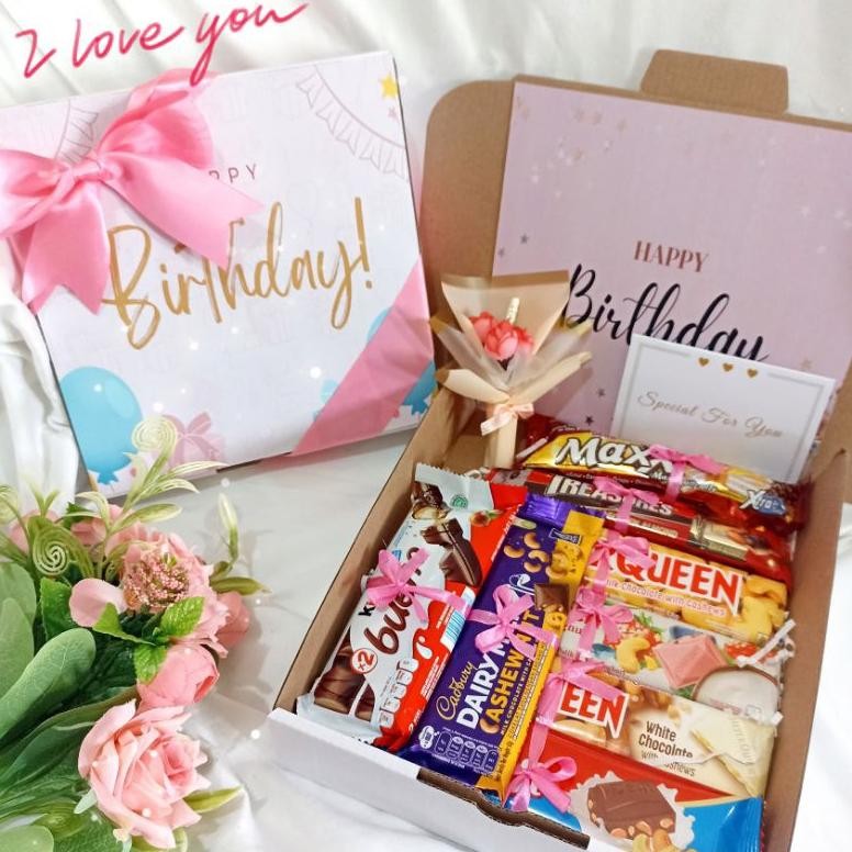 

CR - Kado Ulang Tahun / cewek / hampers ulang tahun/ snack box /Valentine/Anniversary / Hadiah/ Gift / Box / Untuk Pacar / Coklat/kado ulang tahun cewek / gift wisuda /hampers Coklat/ kado/ hari guru /kado guru TERLARIS