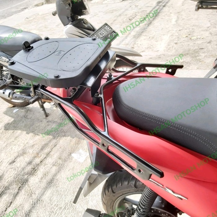 Bracket Braket Box Motor KUCAY Geser Honda New All PCX 150 Lokal