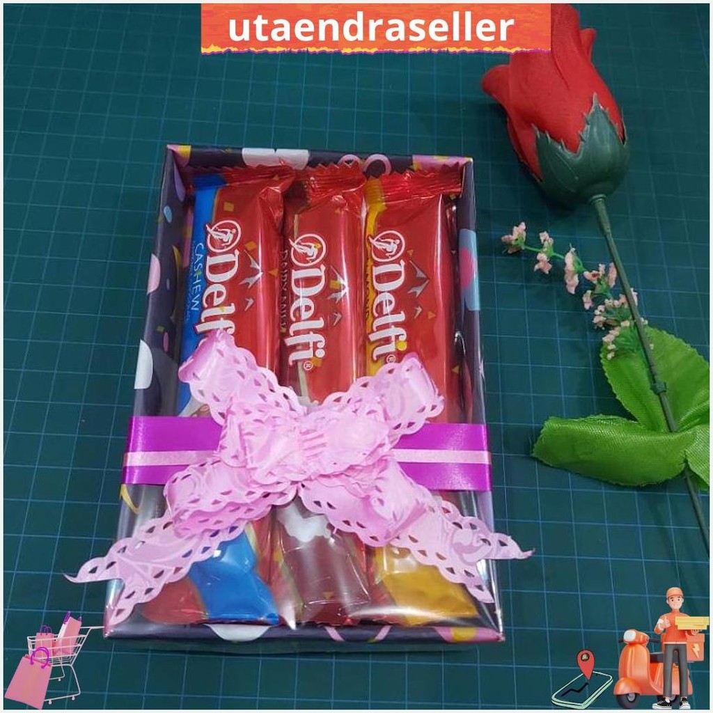 

Mini Hampers , Coklat Box Murah , Cokelat Hadiah , Snack Box Murah Termurah Banget