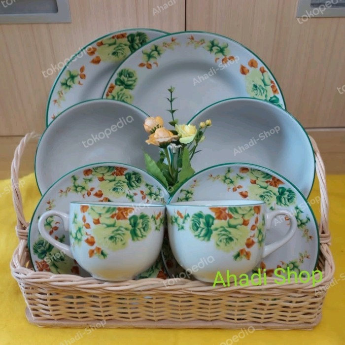 

Parcel Lebaran/Hampers Lebaran/Hampers Piring Set/Parcel Seasoning
