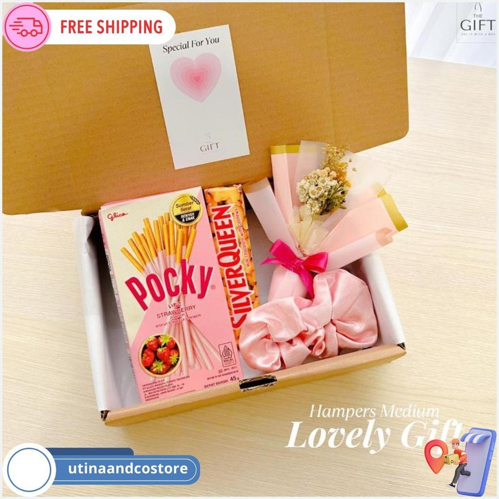 

Hampers Cewe Kado Boneka Hadiah Pesta Snack Cokelat Gift Bunga Ulang Tahun Valentine Wisuda Anniversary Original Produk