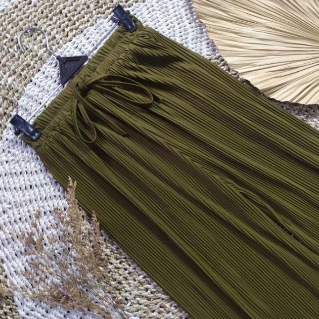 PROMO TERBARU KULOT PLISKET LIDI HIGHWAIST 50 RIBU DAPAT 4 PCS