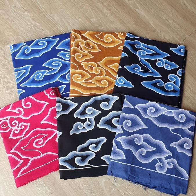 Kain Batik Tulis Mega Mendung