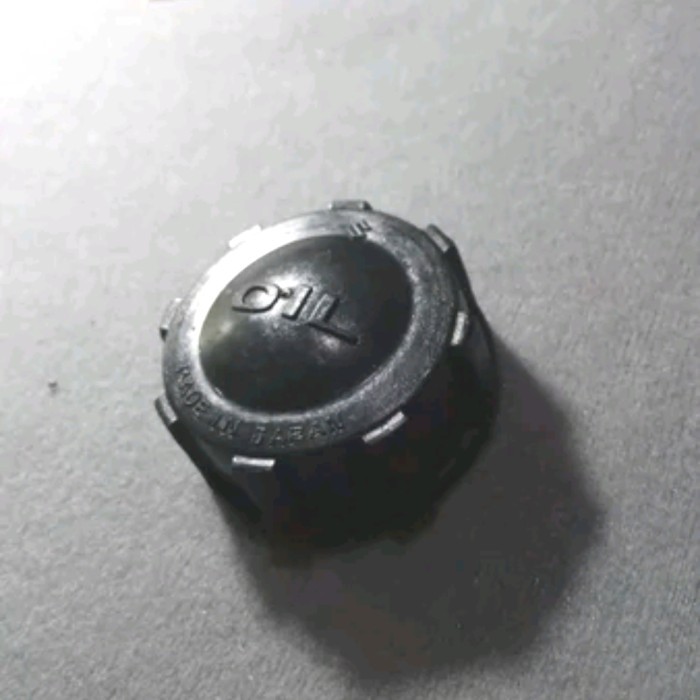 Tutup Box Oli Samping Ts125 Imitasi Tutup Box Oli Ts125 Tutup Tempat Oli Samping Ts125 Barang Langka