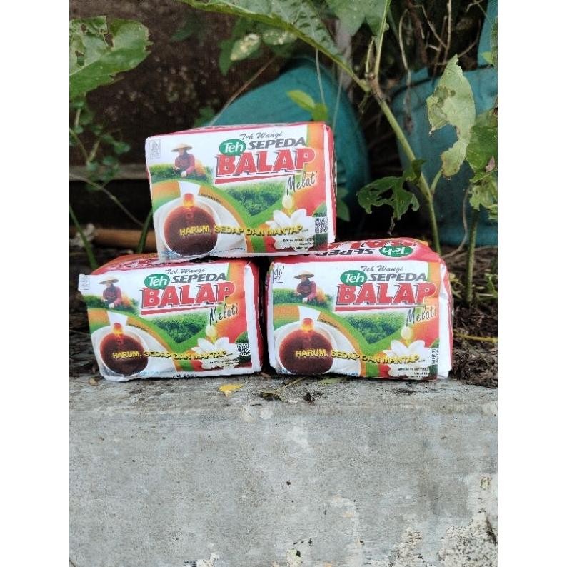 

Trending Teh Sepeda Balap Merah 1 Slop [ 10 X 35Gr ] Tanpa Hadiah Gelas