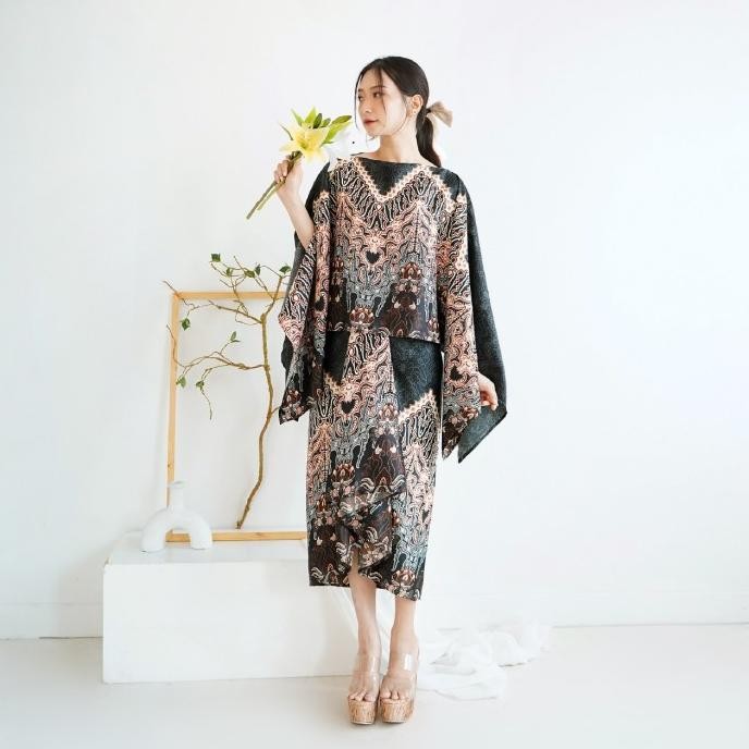 Set Batik Kaftan Modern Stelan Atasan Blouse Dan Rok Trendy 167 168
