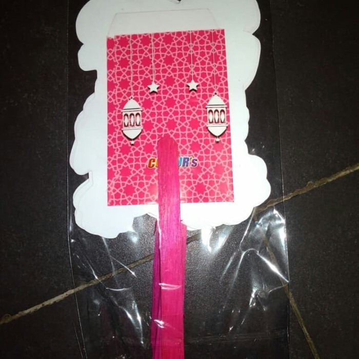 

HARGA SPESIAL AMPLOP LEBARAN MODEL KIPAS KARAKTER WQL11