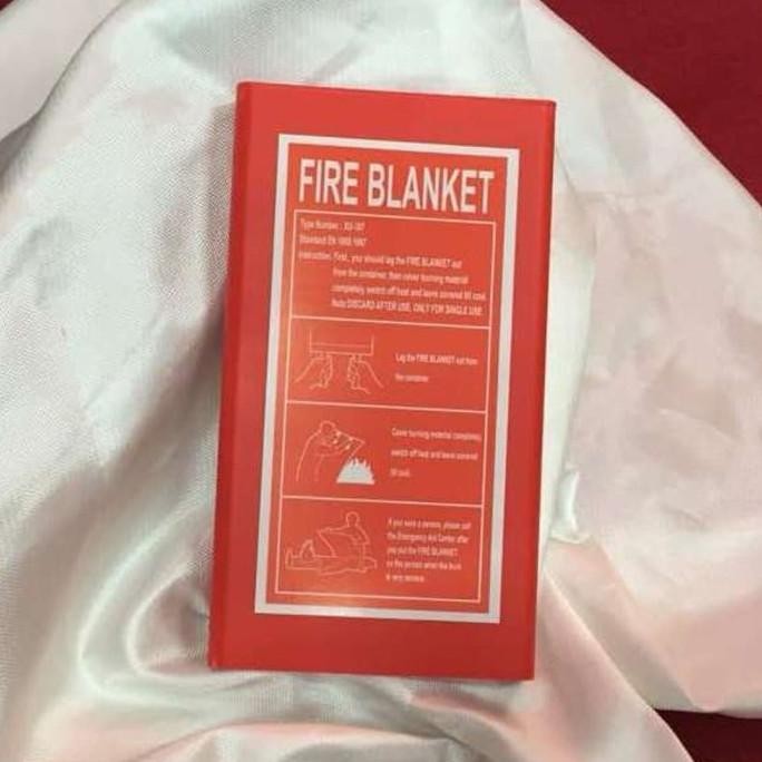 Tersedia Fire Blanket Ukuran 1,8 X 1,8 Cm / Selimut Api / Fire Blanket Murah