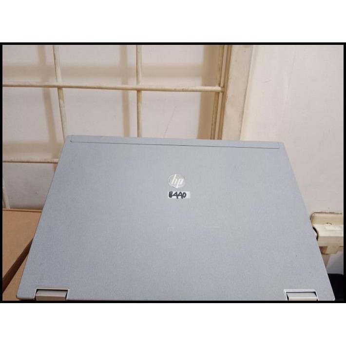 Garskin/Stiker laptop HP elitebook 8440p kualitas OK.. NEW