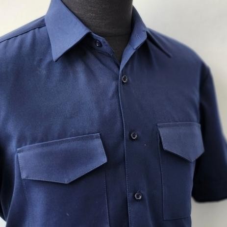 Kemeja Pria Safari Semiwool Lengan Pendek - Biru Navy Emongrike