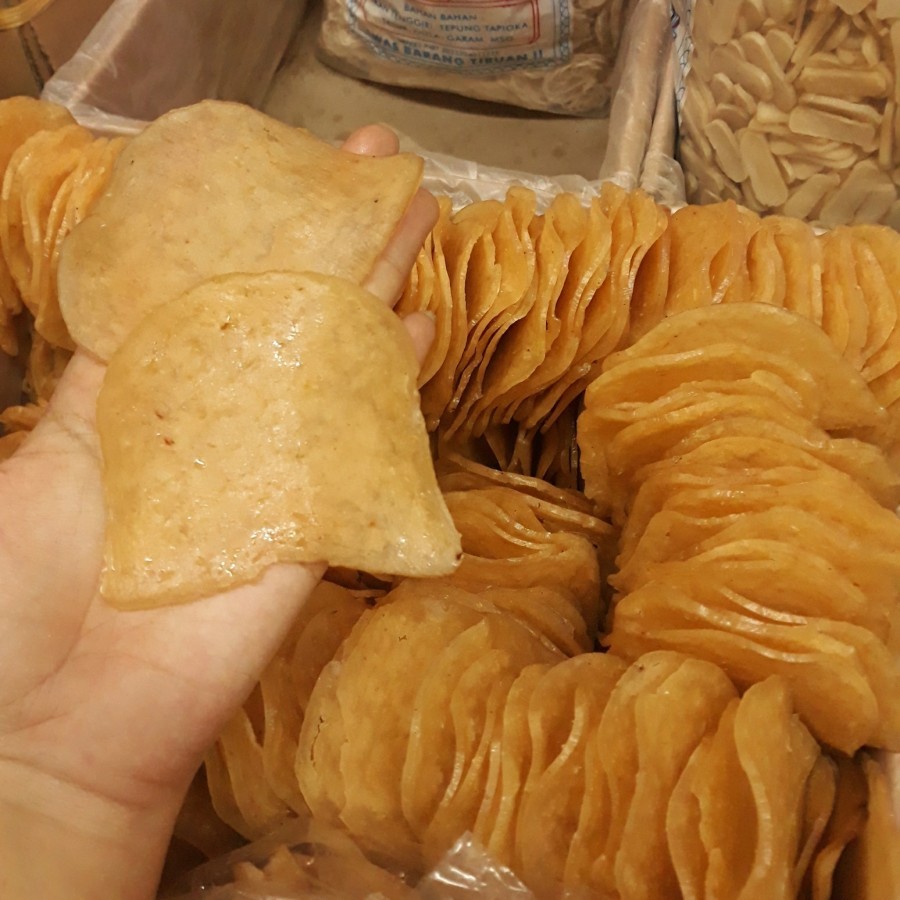 

Kerupuk Udang Mentah Besar 1kg
