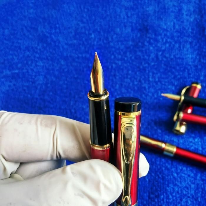 

MURAH..Fountain Pen 021Red.Pena Tinta Isi Nib M.Gold Original