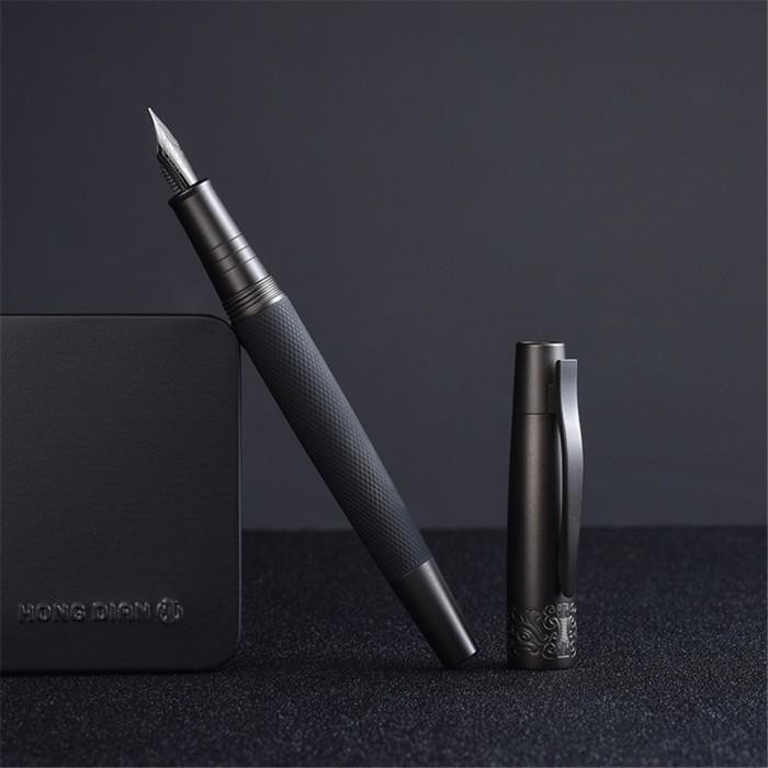 

BARANG TERLARIS !!! 0,4 / 0.5mm Black Metal Fountain Pen Titanium Original