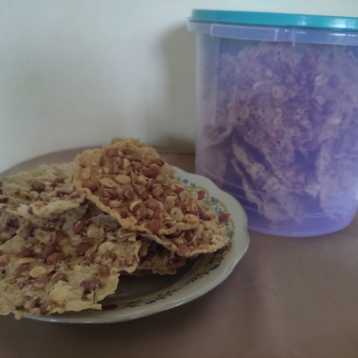 

Terlaris Peyek Kacang Tanah homemade dengan Toples uk 5 liter SALE