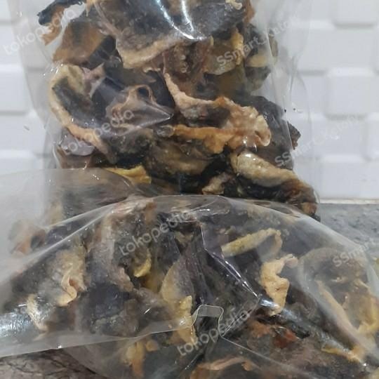 

Kerupuk Kulit Ikan Patin Mentah