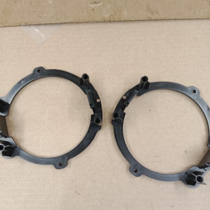 35520B63J30N00-Set Breket Foglamp Kanan &Kiri Swift Gt3 2010-2012 [ Chrip ]