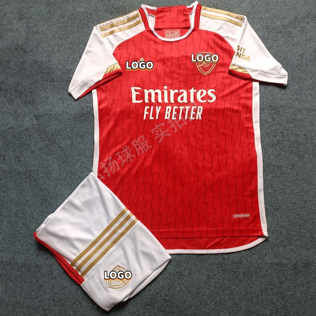 Arsenal 23/24 Jersey Sepak Bola Rumah Celana Pendek Lengan Pendek Setelan Olahraga Kaus Kaki Gratis 
