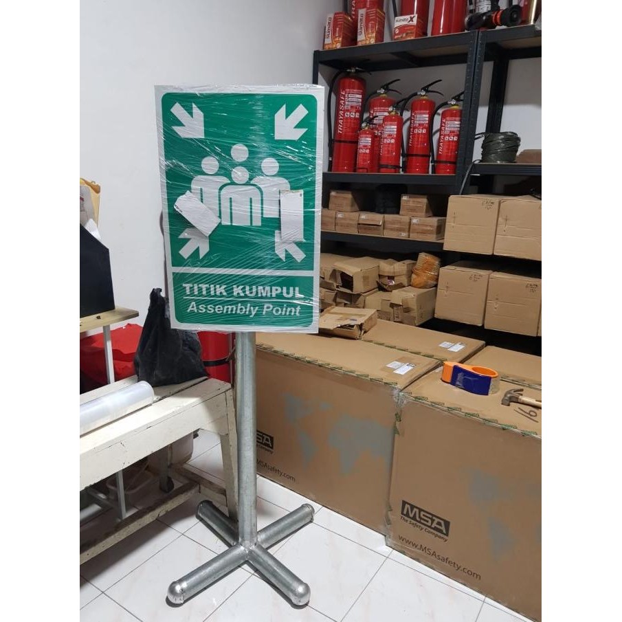 Rambu Titik Kumpul Ukuran 40x60 cm + Tiang Portable