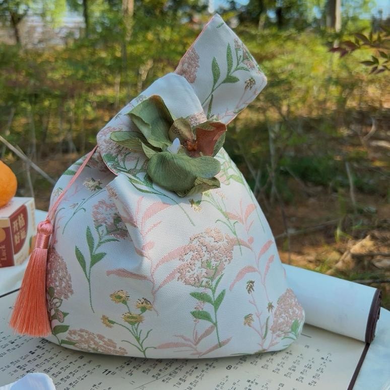 

VIRAL TERMURAH Pouch Hampers Gift Bag Natal Imlek Lebaran Valentine Premium - Tas Kantong Bingkisan - tas souvenir - knot bag ank-48