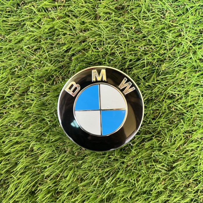 Emblem BMW untuk kap mesin bagasi E30/E36/E46/E90