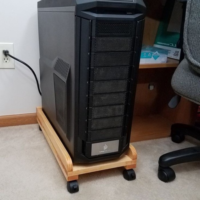dudukan cpu komputer / alas cpu sliding / rak cpu