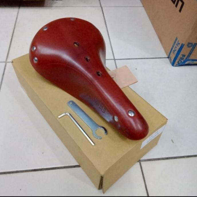 [ Sonlo ] Gyes Sadel Kulit Gyes Trifold Gs 24 Lebar 16Cm Panjang 28Cm