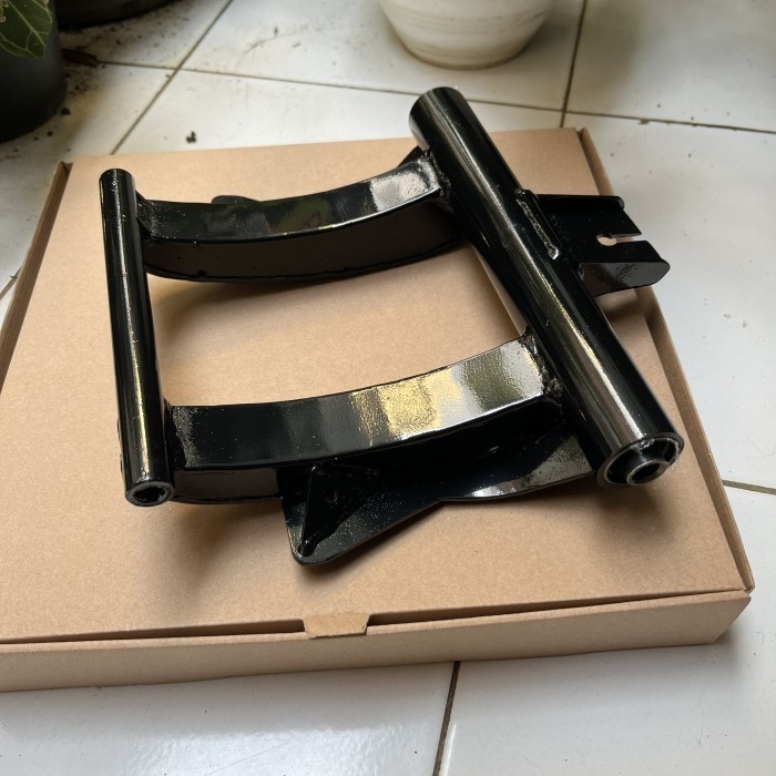 Diskon engine mounting custom mundur vario 125 dan vario 150