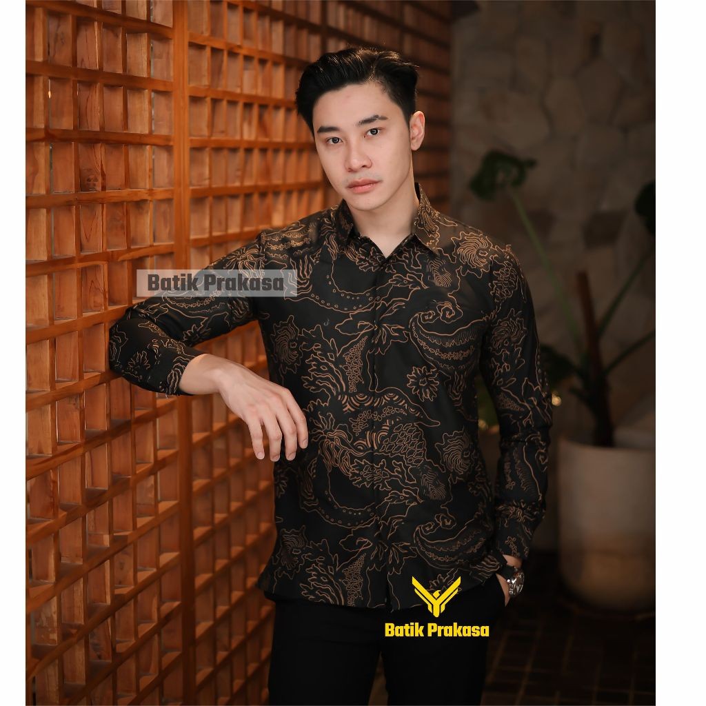 Kemeja Batik Prakasa Motif Yudhistira Slimfit Lengan Panjang Batik Solo