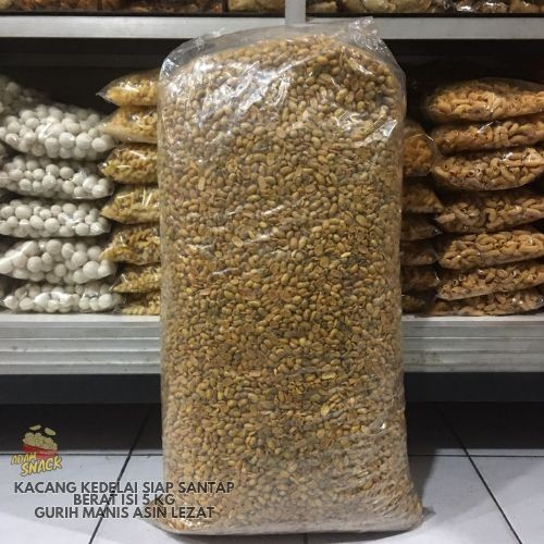 

KACANG KEDELAI RENYAH GURIH KEMASAN 1 BAL 5 KG