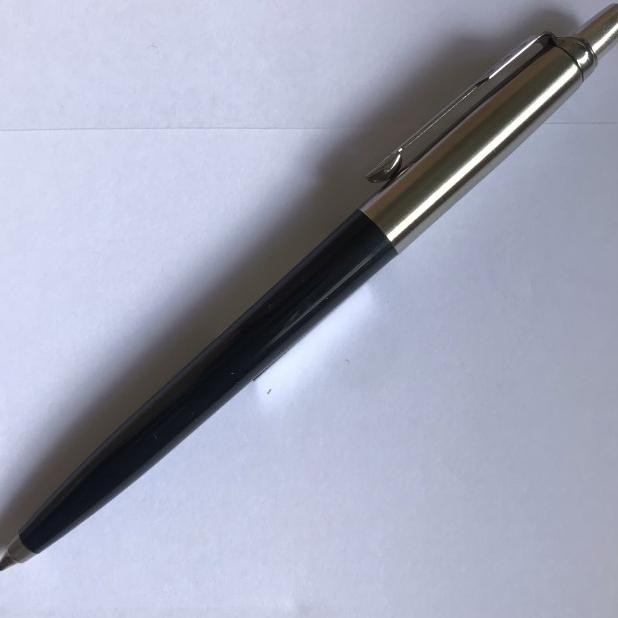 

Pul Parker Jotter Spc Ballpoint Bla Crome Trim