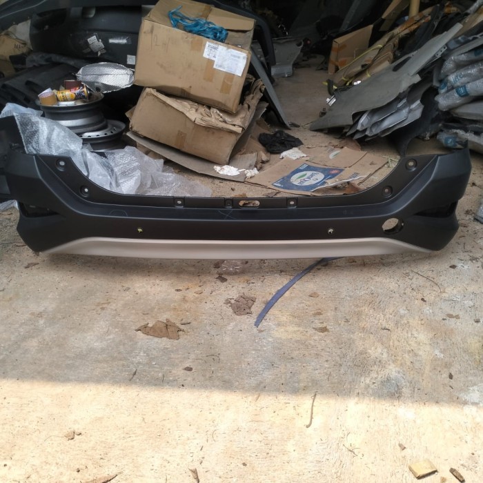 Bemper,Bumper Belakang Toyota Rush,Terios Th 2018 - 2023 Original Baru