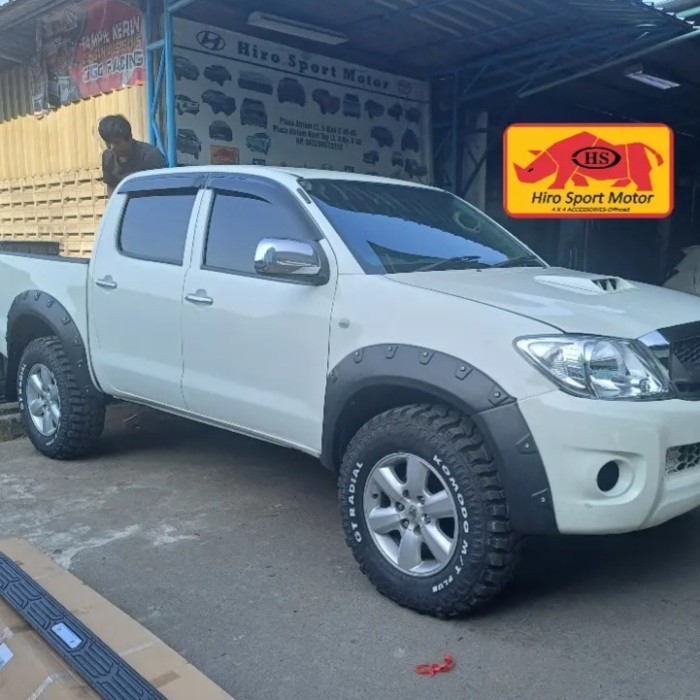 Over Fender Hilux Lama / Vigo Double Cabin Baru