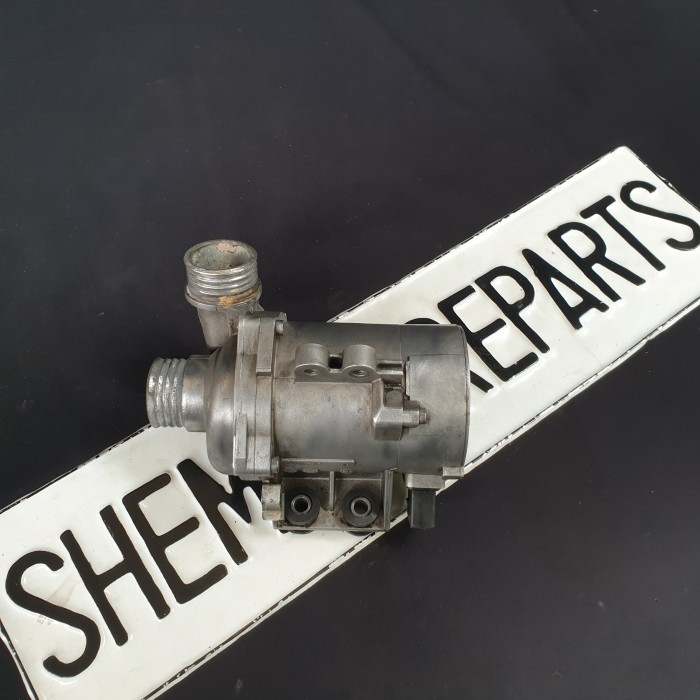 EWP electric water pump original BMW E90 E60 X5 N52 N53 7586925
