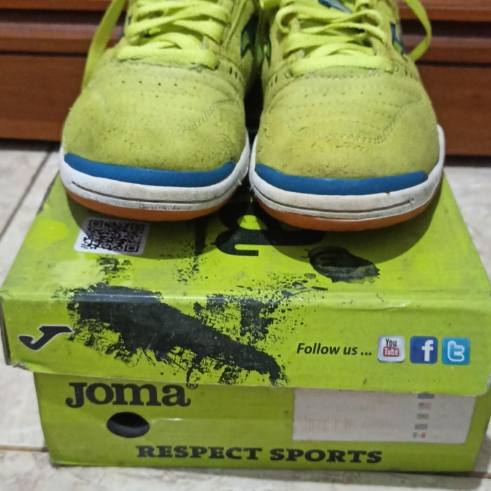 DIJUAL SEPATU FUTSAL JOMA SIZE 43