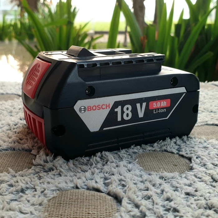 Prihatiwi - Baterai Bosch 18V Gba 4.0 Ah - 6.0Ah Rakitan Diy