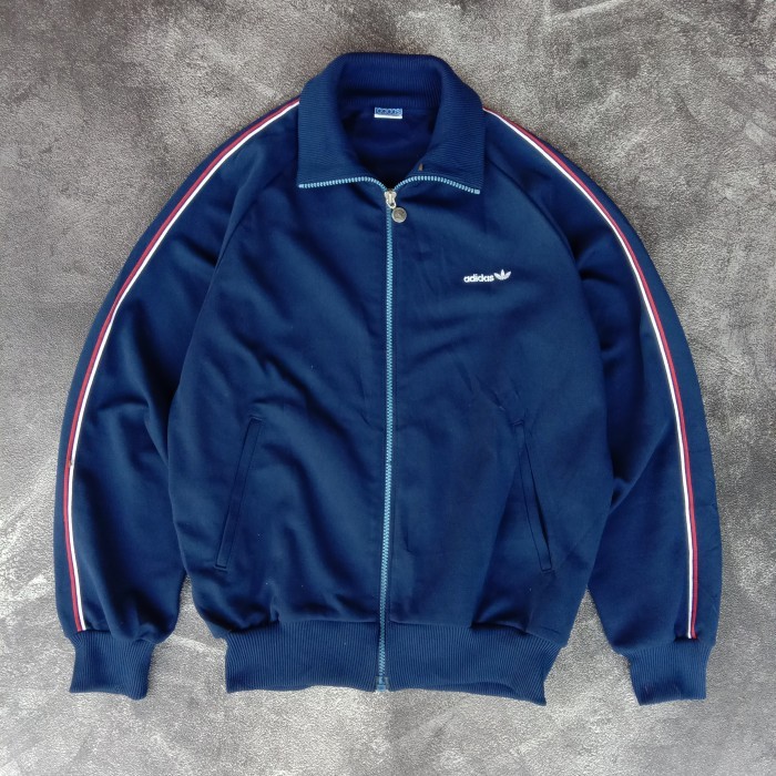 TRACTOP ADIDAS 70S ORIGINAL LISENSE BY DESCENTE